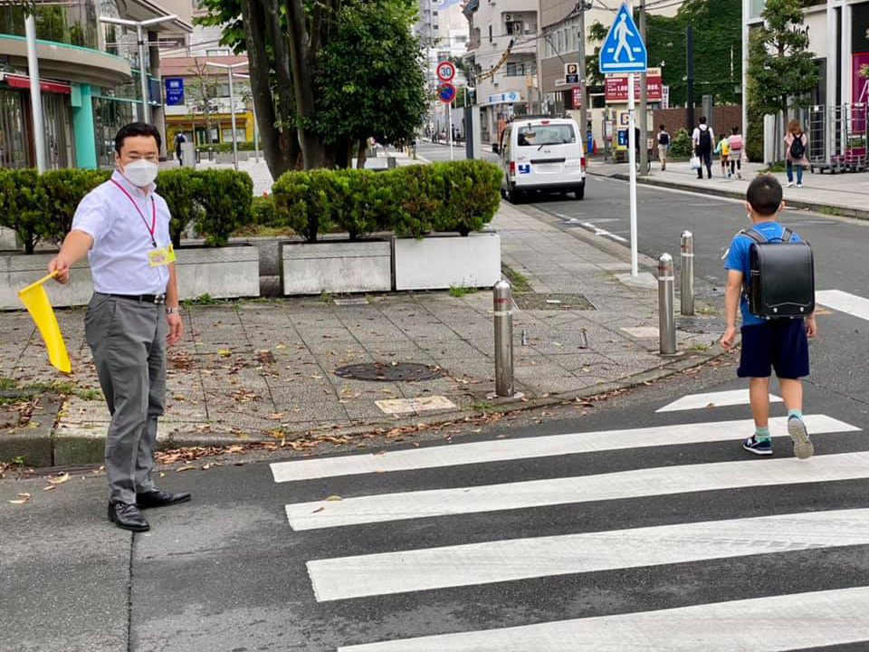 交通安全の見守り活動