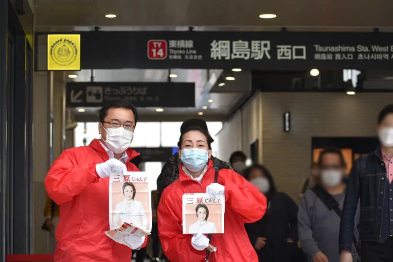 各駅にて街頭活動