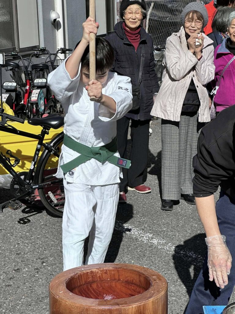 【もちつき】地域に息づく伝統